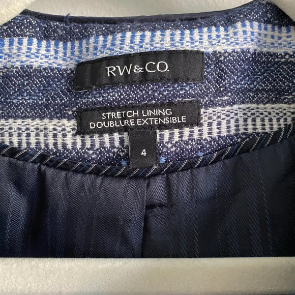 RW&Co Striped Tweed Blue Striped Open Front Cropped Blazer Jacket Size 2 - Picture 2 of 13